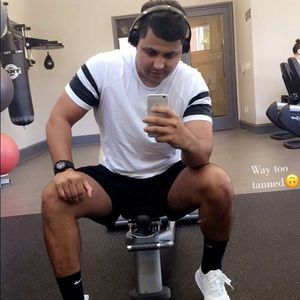 Meet your Posher, Everardo